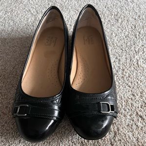 Size 9 Croft and Barrow Flats